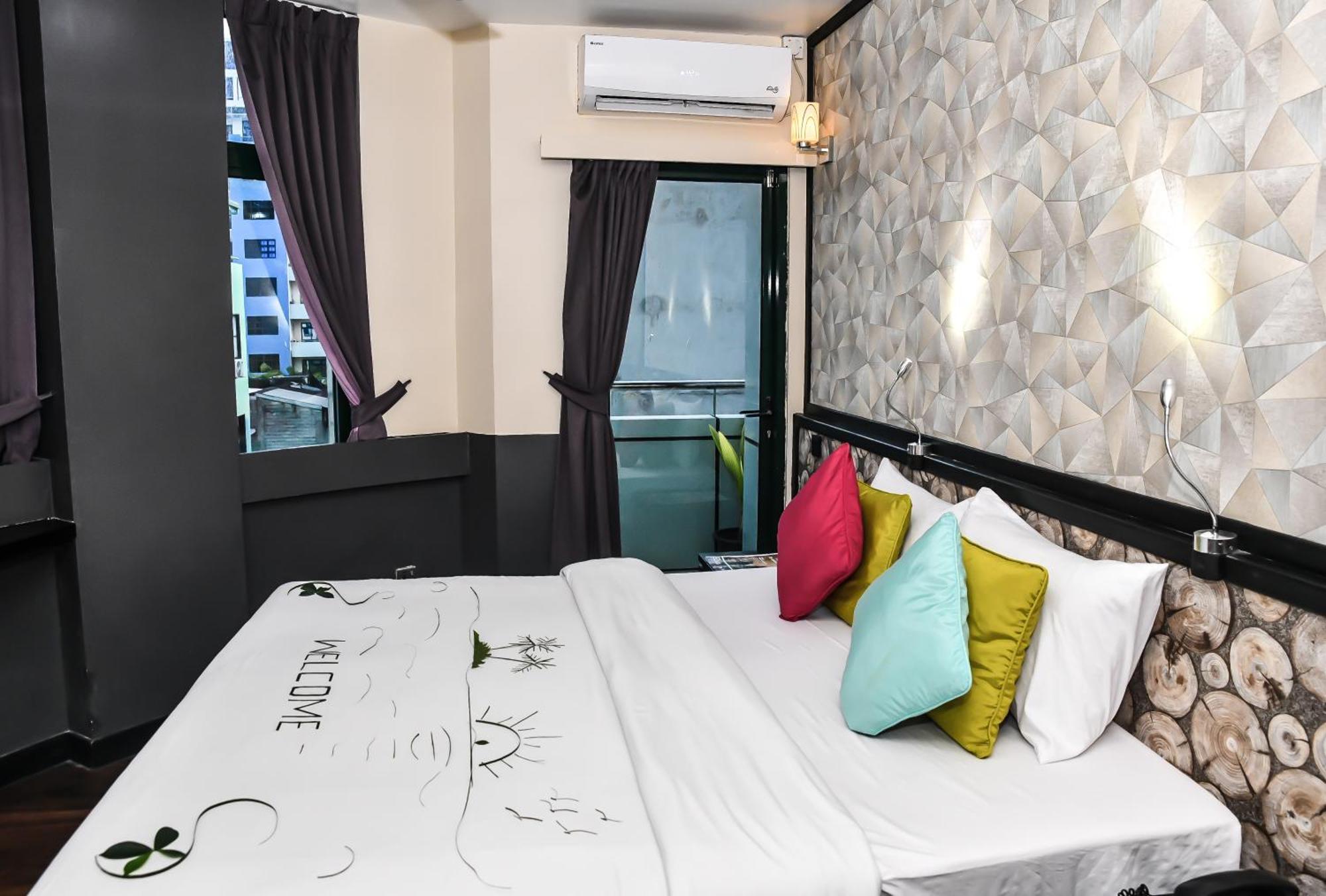 Hotel The Beehive Malé Exterior foto